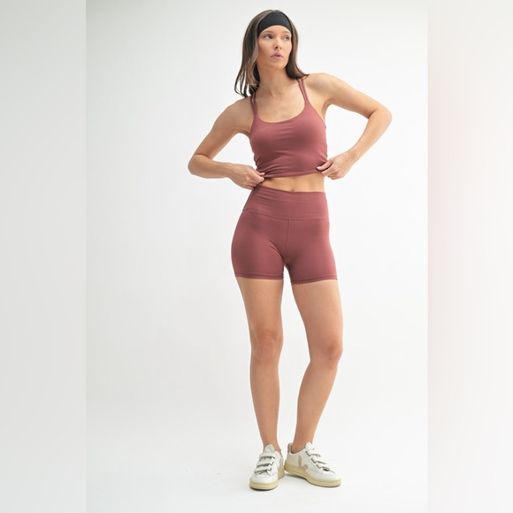 MONO B Venice Cloud Light Contour Biker Shorts - Picture 4 of 4